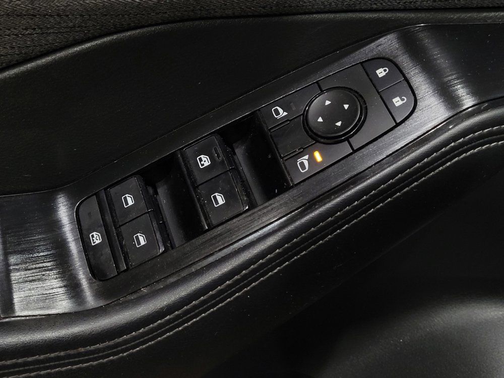 Used 2021 Nissan Rogue S AWD/4WD image 27