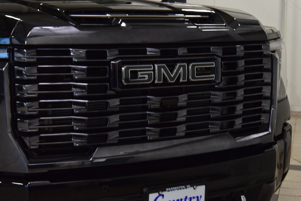 Used 2024 GMC Sierra 2500 Denali Ultimate AWD/4WD image 14