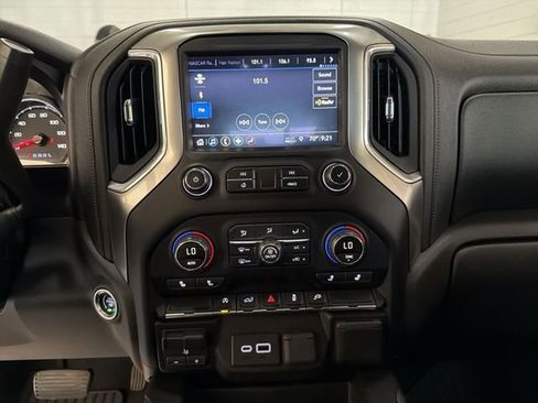Used 2019 Chevrolet Silverado 1500 RST w/ All-Star Edition AWD/4WD image 16