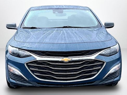Used 2024 Chevrolet Malibu LS FWD image 2