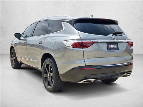 Used 2023 Buick Enclave Essence w/ Experience Buick Package FWD image 8