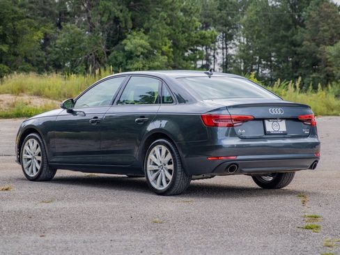 Used 2017 Audi A4 2.0T Ultra Premium w/ Convenience Package image 8