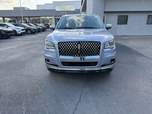 Used 2022 Lincoln Navigator Black Label AWD/4WD image 8