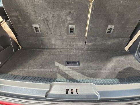 Used 2022 Ford Expedition Limited image 33