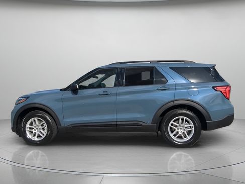 New 2026 Ford Explorer Active image 12