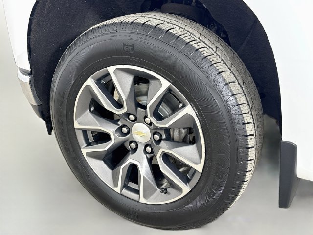 Used 2020 Chevrolet Silverado 1500 LT w/ All-Star Edition AWD/4WD image 32