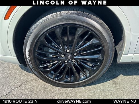 Certified 2023 Lincoln Corsair AWD w/ Equipment Group 101A image 27