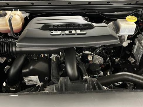 Used 2023 RAM 1500 Limited image 27