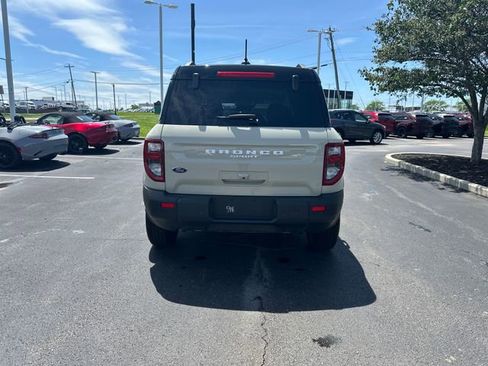 Used 2025 Ford Bronco Sport Outer Banks w/ Outer Banks Tech Package+ AWD/4WD image 8