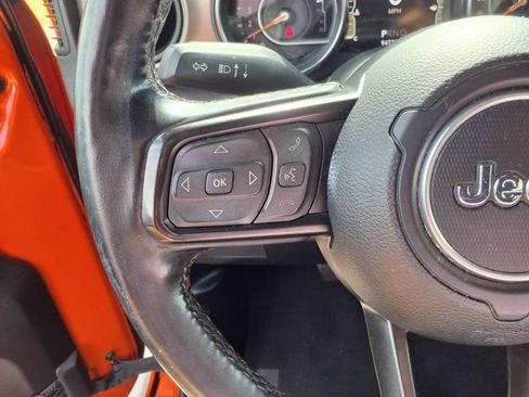 Used 2020 Jeep Wrangler Unlimited Sport w/ Technology Group AWD/4WD image 10