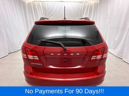 Used 2019 Dodge Journey SE FWD image 4