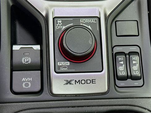 Used 2019 Subaru Forester Premium w/ All-Weather Package image 25