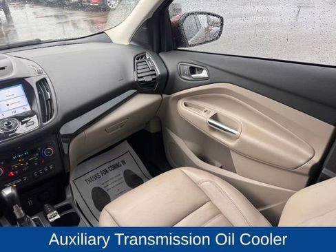 Used 2018 Ford Escape Titanium AWD/4WD image 17