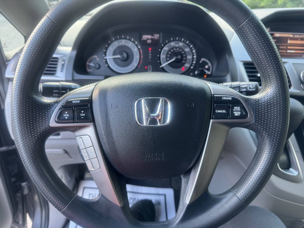 Used 2015 Honda Odyssey EX image 11