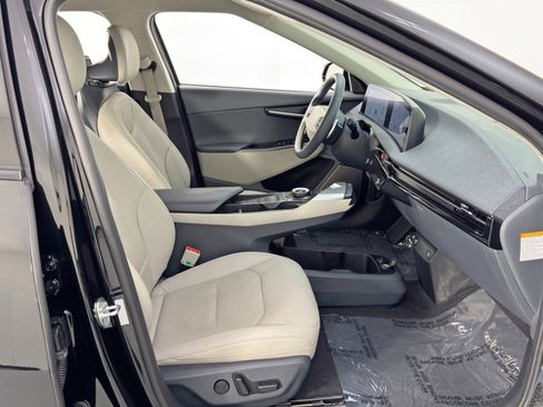 Used 2022 Kia EV6 Wind RWD image 14
