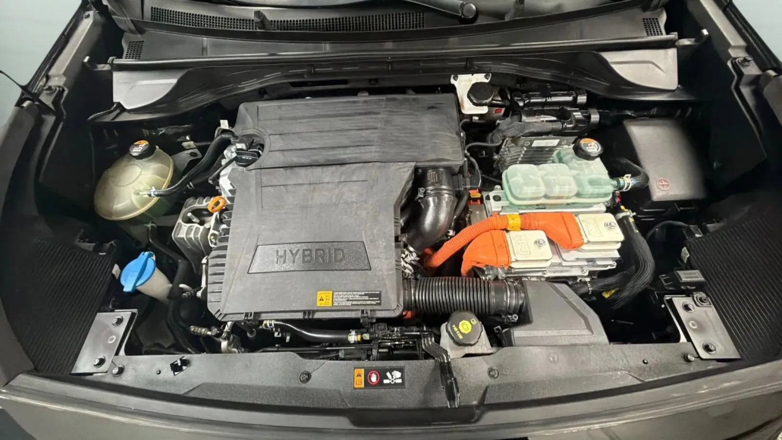 Used 2020 Kia Niro LX FWD image 22