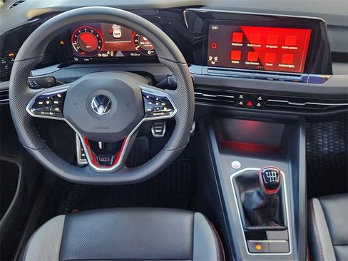 Used 2022 Volkswagen GTI SE image 26