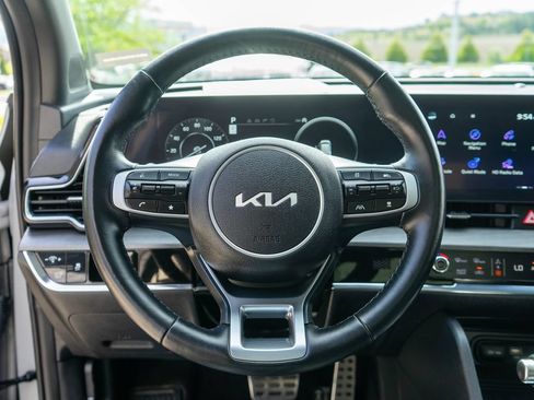 Certified 2025 Kia Sportage X-Pro AWD/4WD image 15