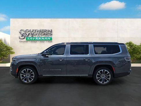 Used 2024 Jeep Grand Wagoneer L Series III w/ Rear Seat Video Group 1 AWD/4WD image 2