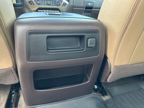 Used 2017 GMC Sierra 1500 Denali w/ Denali Ultimate Package AWD/4WD image 25