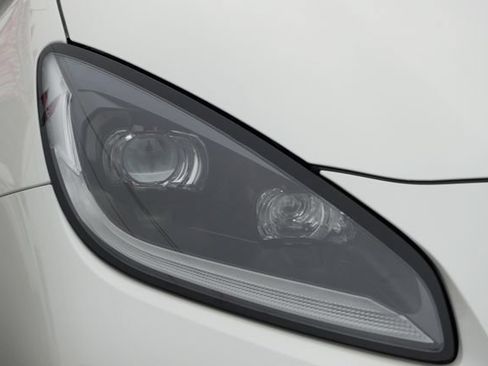 New 2026 Toyota GR86 RWD image 4