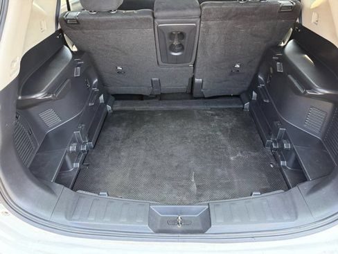 Used 2016 Nissan Rogue S AWD/4WD image 18