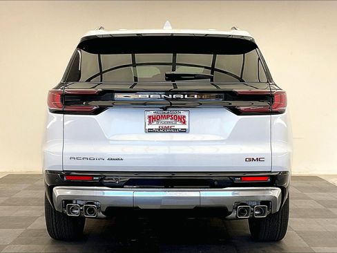 New 2026 GMC Acadia Denali w/ Super Cruise Package image 3