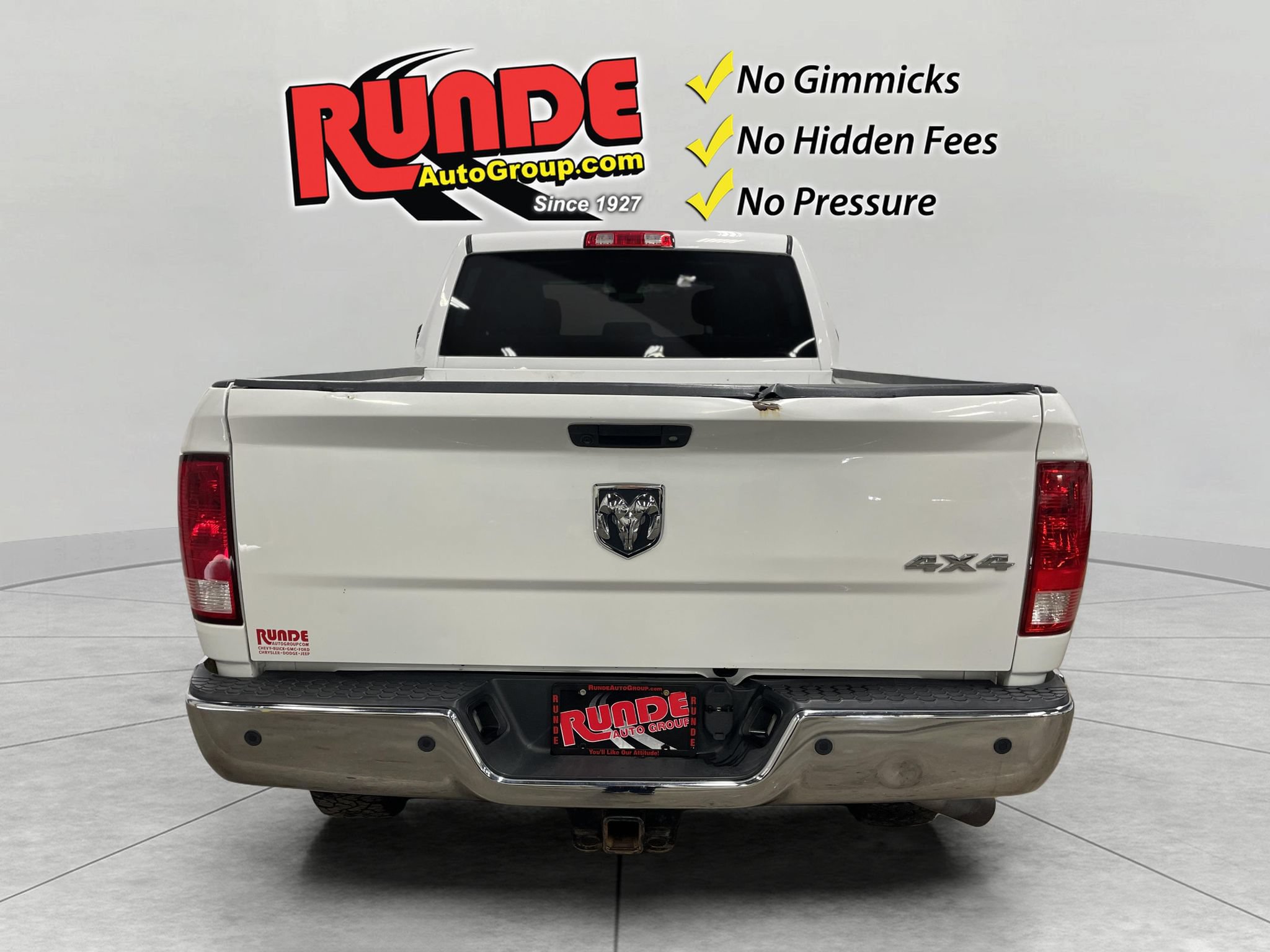 Used 2017 RAM 2500 Tradesman w/ Chrome Appearance Group AWD/4WD image 4