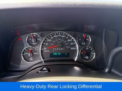 Used 2021 Chevrolet Express 3500 Work Van w/ Driver Convenience Package image 16