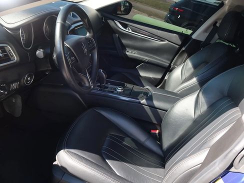 Used 2017 Maserati Ghibli image 18