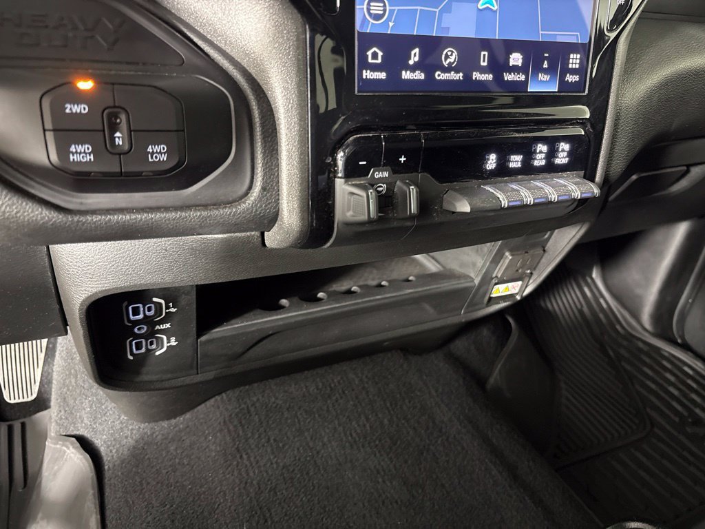 Used 2025 RAM 3500 Tradesman AWD/4WD image 40
