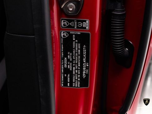 Used 2024 Lamborghini Urus S image 56