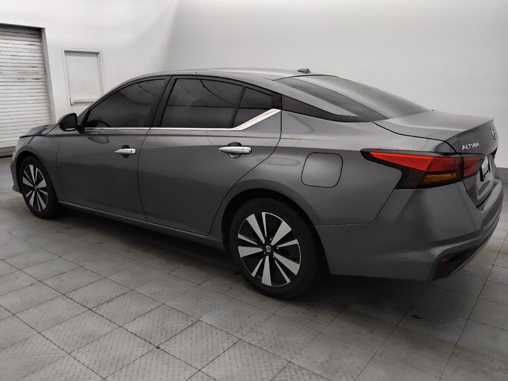 Used 2021 Nissan Altima 2.5 SV FWD image 3
