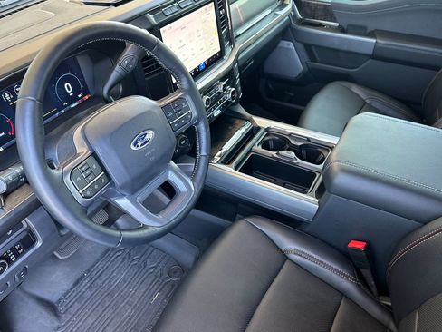 Used 2024 Ford F250 Lariat w/ FX4 Off-Road Package AWD/4WD image 10
