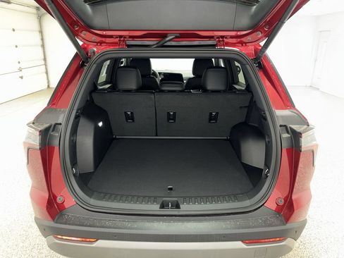 New 2026 Chevrolet Equinox LT w/ Convenience Package II AWD/4WD image 25