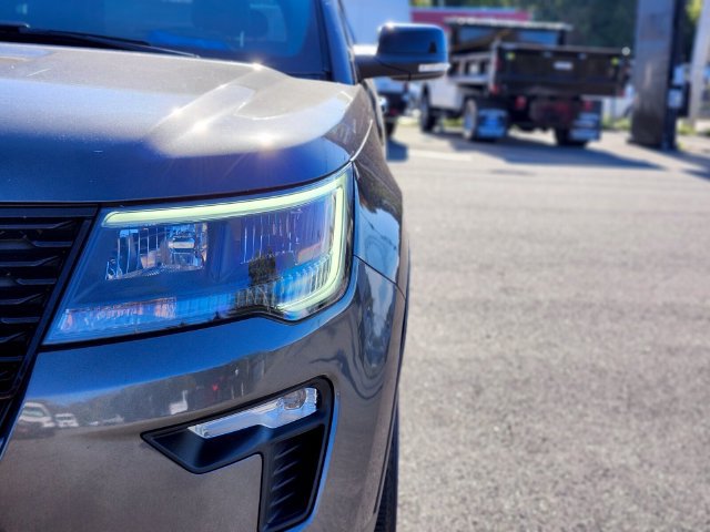 Certified 2018 Ford Explorer Sport w/ Ford Safe & Smart Package AWD/4WD image 10