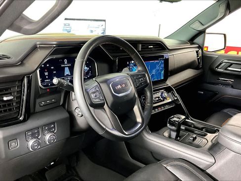 Certified 2023 GMC Sierra 1500 AT4 w/ AT4 Premium Package image 16