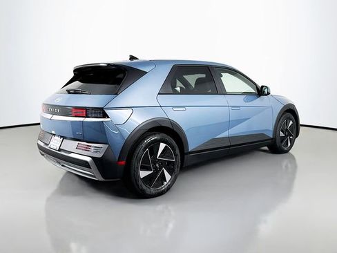 New 2026 Hyundai Ioniq 5 SEL AWD/4WD image 8