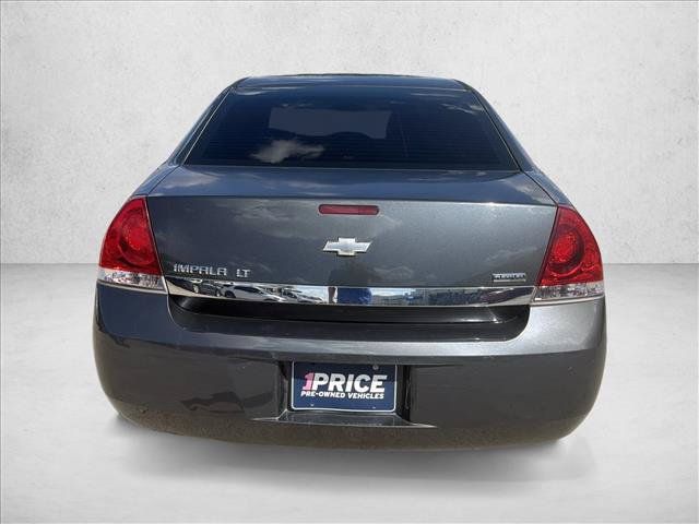 Used 2010 Chevrolet Impala LT FWD image 4