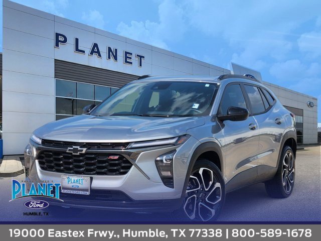 Used 2024 Chevrolet Trax RS w/ Sunroof Package FWD image 1