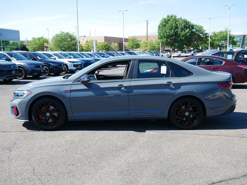Certified 2023 Volkswagen Jetta GLI Autobahn w/ GLI Black Package FWD image 4