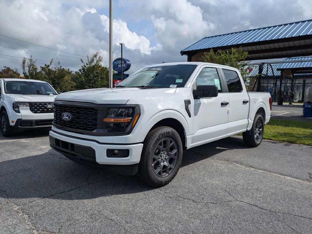 New 2026 Ford F150 Lariat w/ Equipment Group 501A Mid AWD/4WD image 8