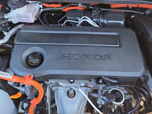 Used 2025 Honda CR-V Sport image 44