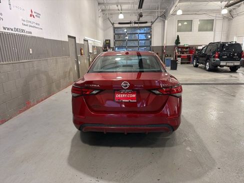 Certified 2021 Nissan Sentra SV image 4