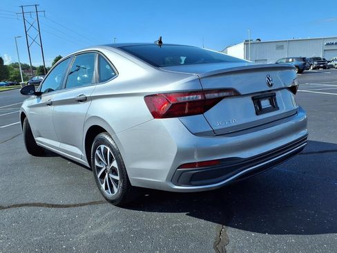 Used 2024 Volkswagen Jetta S FWD image 24