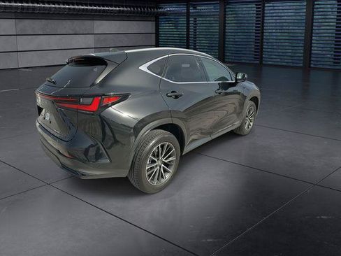 Certified 2024 Lexus NX 250 FWD image 8