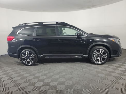 New 2026 Subaru Ascent Limited AWD/4WD image 3