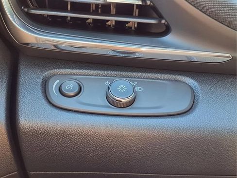 New 2026 Buick Envista Sport Touring w/ Convenience I Package FWD image 10