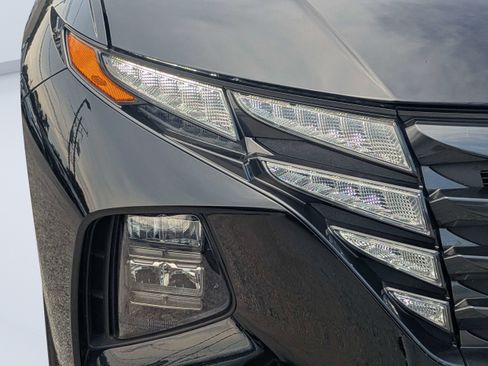 Certified 2024 Hyundai Tucson SEL FWD image 9