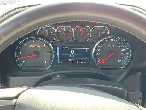 Used 2017 Chevrolet Silverado 1500 LTZ Z71 image 28